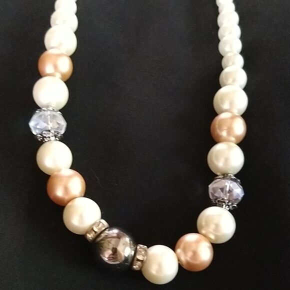 Faux Pearl Necklace and Earrings Set - Picture 1 of 3